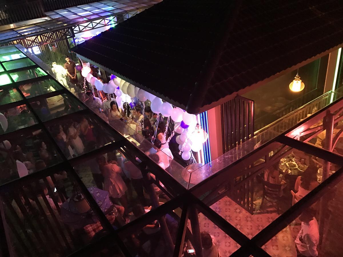 Jasmine Hotel& Sky Bar Battambang Exterior photo