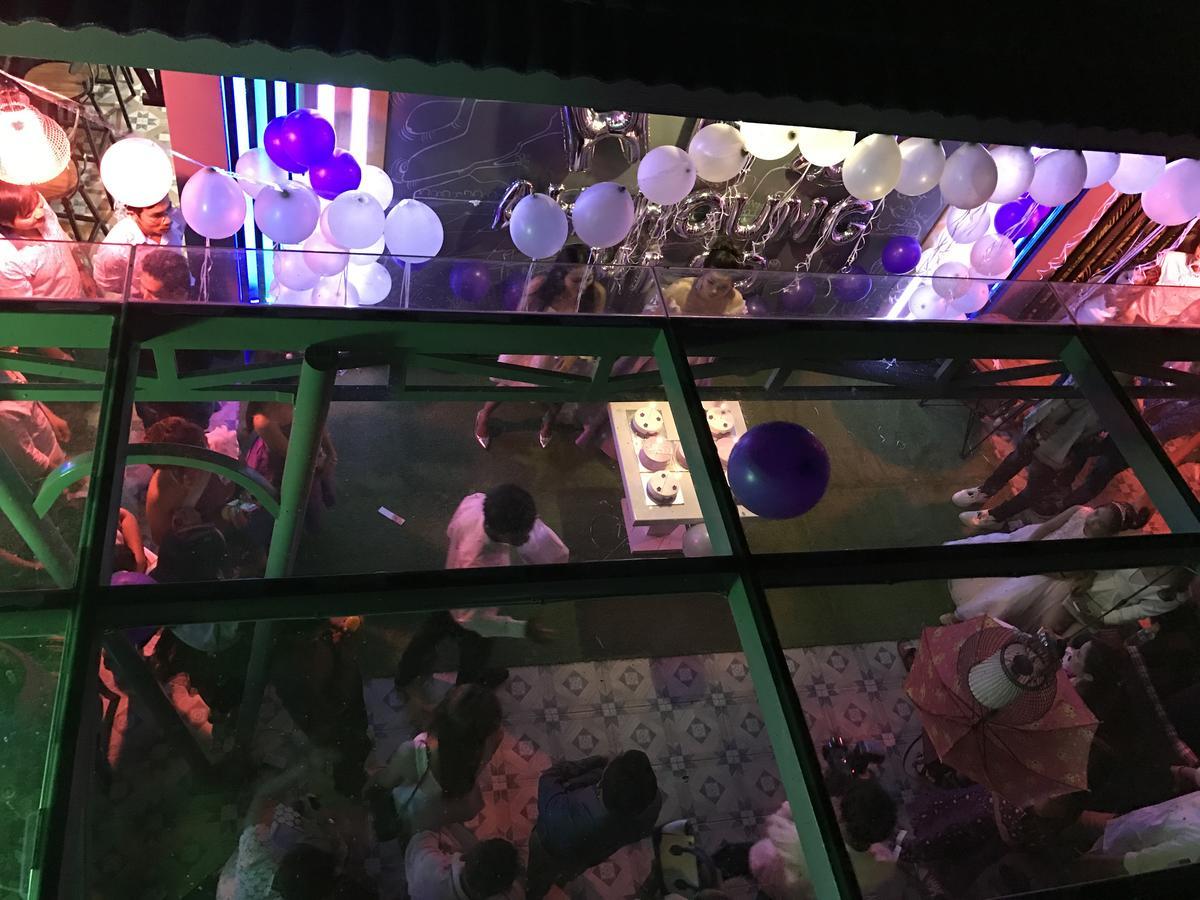 Jasmine Hotel& Sky Bar Battambang Exterior photo
