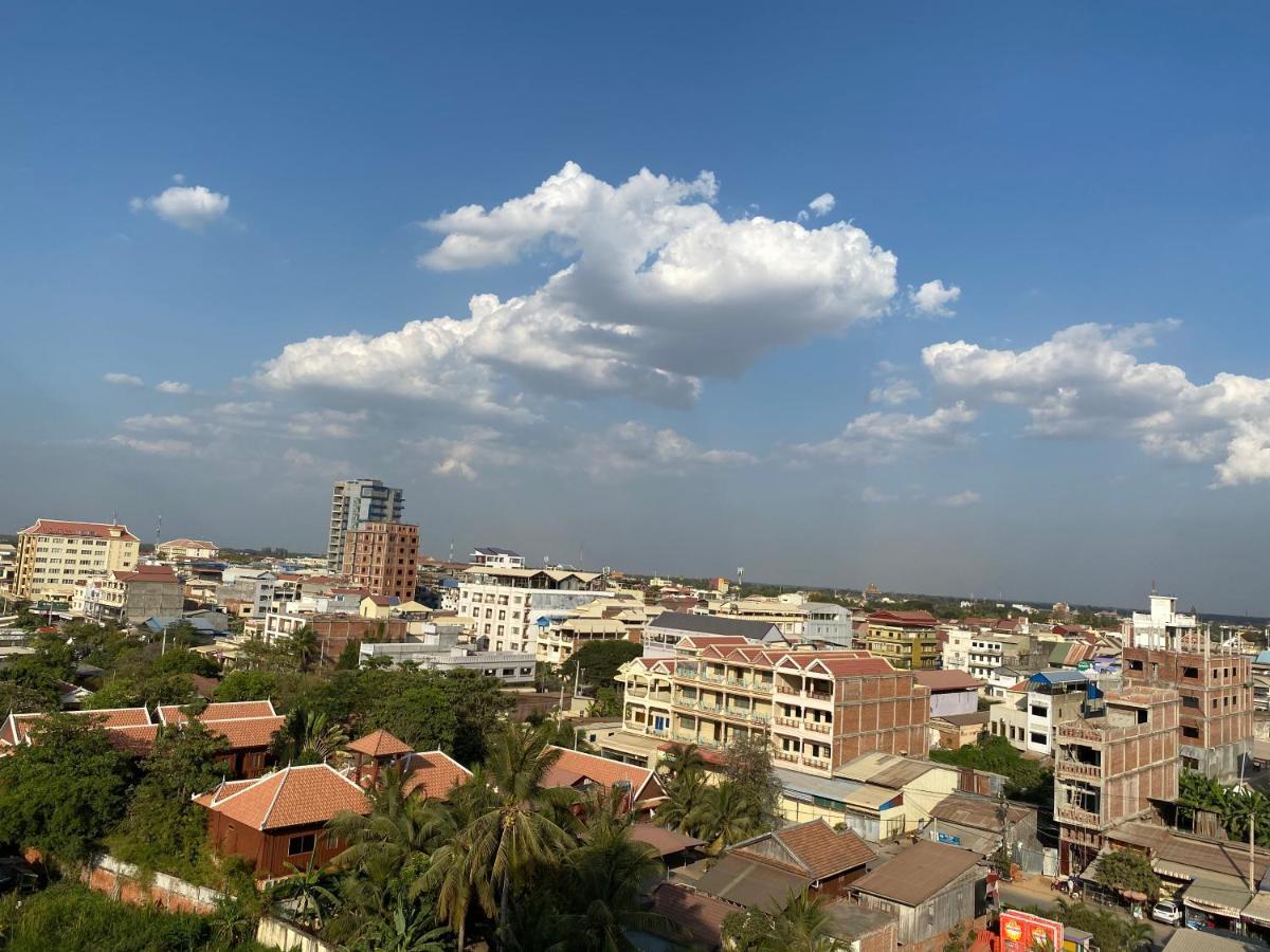 Jasmine Hotel& Sky Bar Battambang Exterior photo