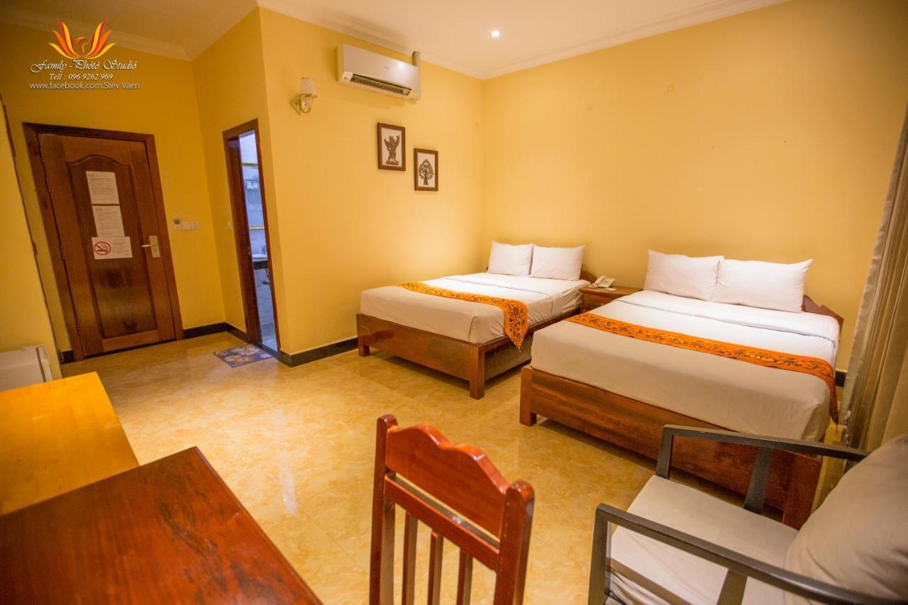 Jasmine Hotel& Sky Bar Battambang Exterior photo