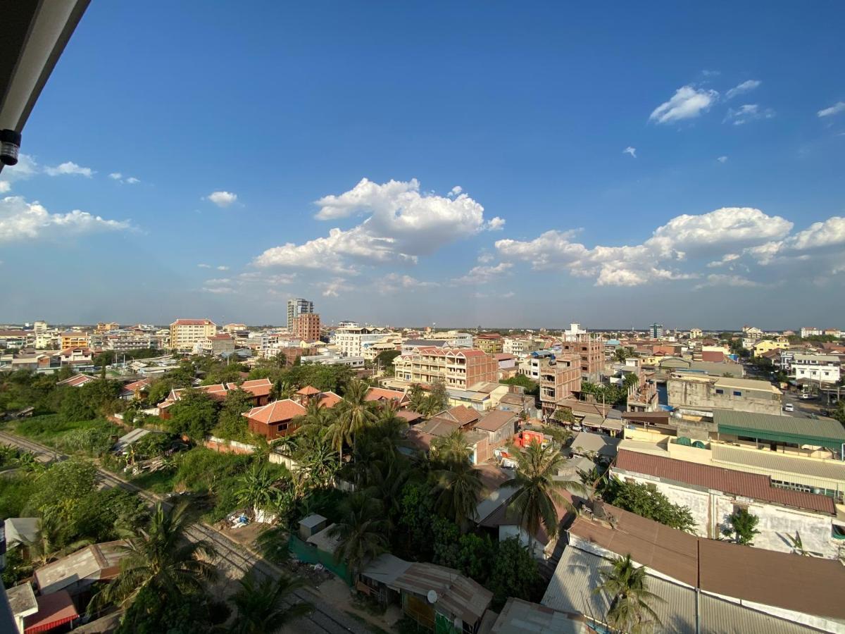 Jasmine Hotel& Sky Bar Battambang Exterior photo